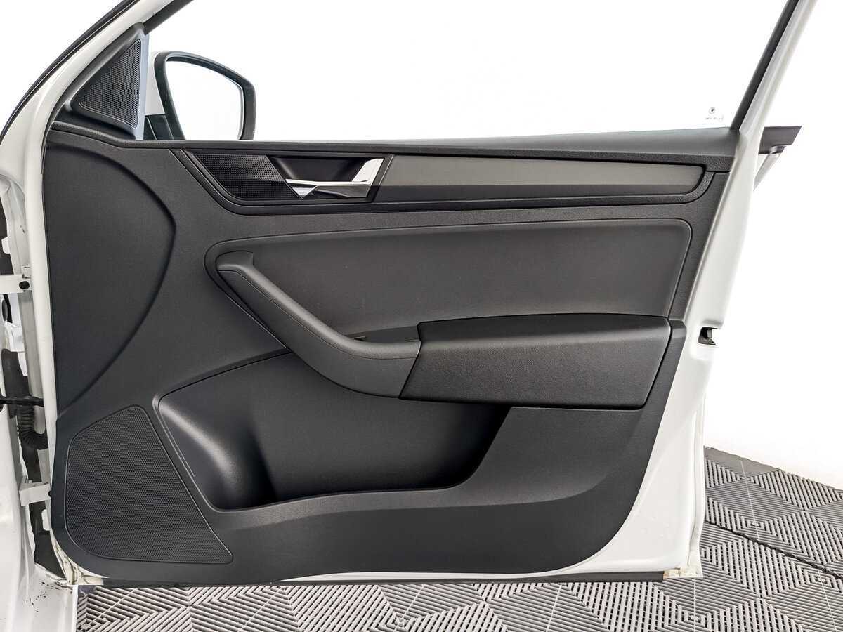 Шкода Рапид б/у, 2019, Механическая. Фото: #22