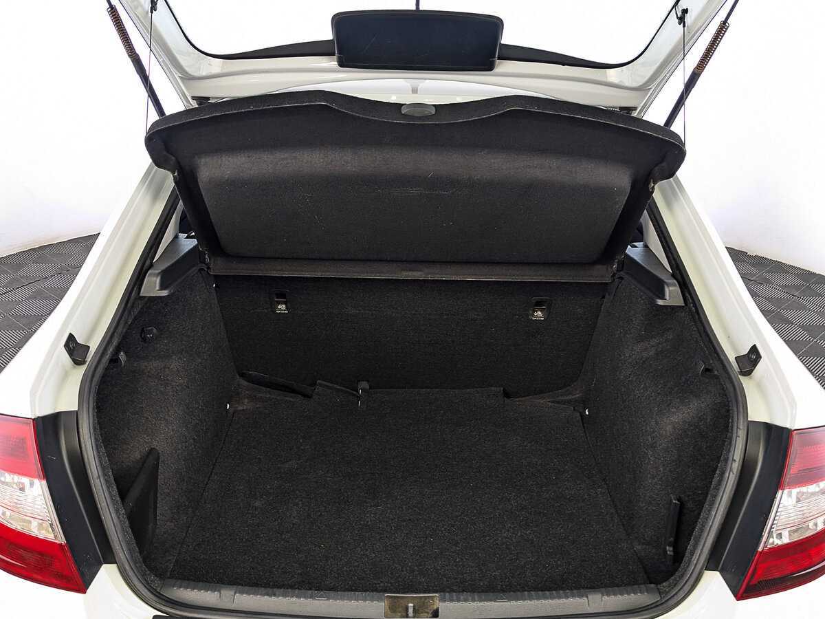 Шкода Рапид б/у, 2017, Механическая. Фото: #9