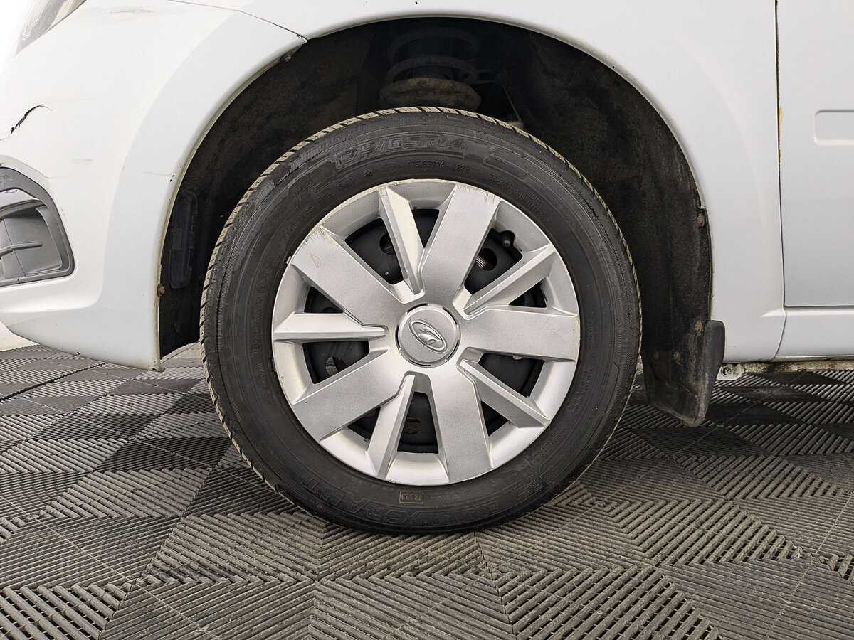 Лада (ВАЗ) Гранта б/у, 2023, Механическая. Фото: #11