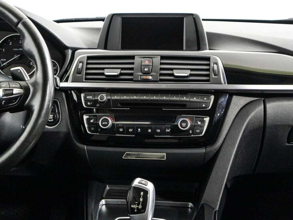 БМВ 3 серии б/у, 2016, Автоматическая. Фото: #13