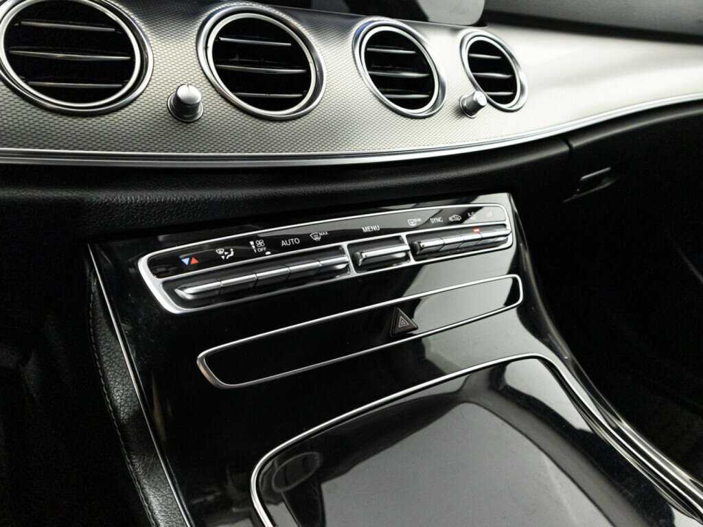 Мерседес-Бенц Е-Класс б/у, 2019, Автоматическая. Фото: #16