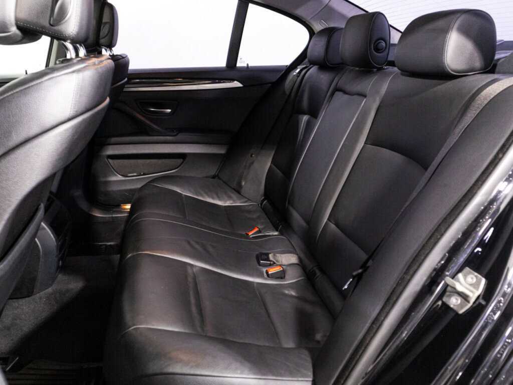 БМВ 5 серии б/у, 2013, Автоматическая. Фото: #9