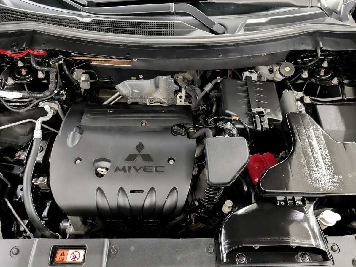 Митсубиши Оутлэндер б/у, 2018, Вариатор. Фото: #8