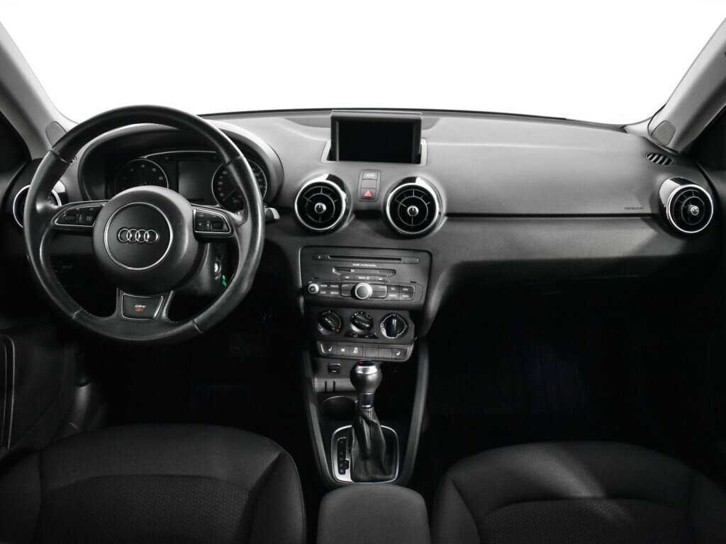 Ауди А1 б/у, 2012, Роботизированная. Фото: #11