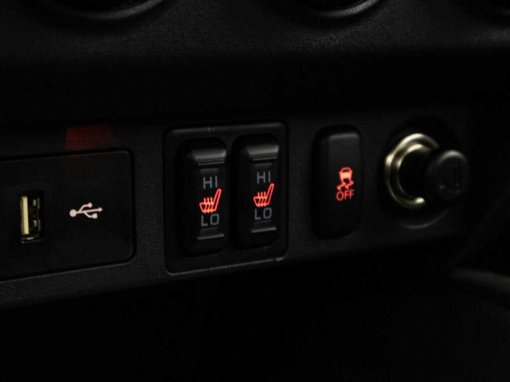 Митсубиши АС-Икс б/у, 2019, Вариатор. Фото: #17