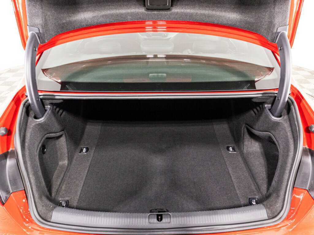 Ауди А4 б/у, 2015, Роботизированная. Фото: #14