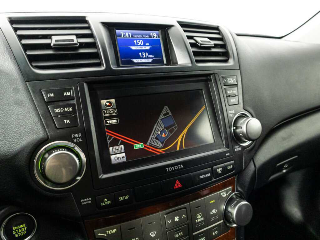 Тойота Хайлэндер б/у, 2012, Автоматическая. Фото: #16