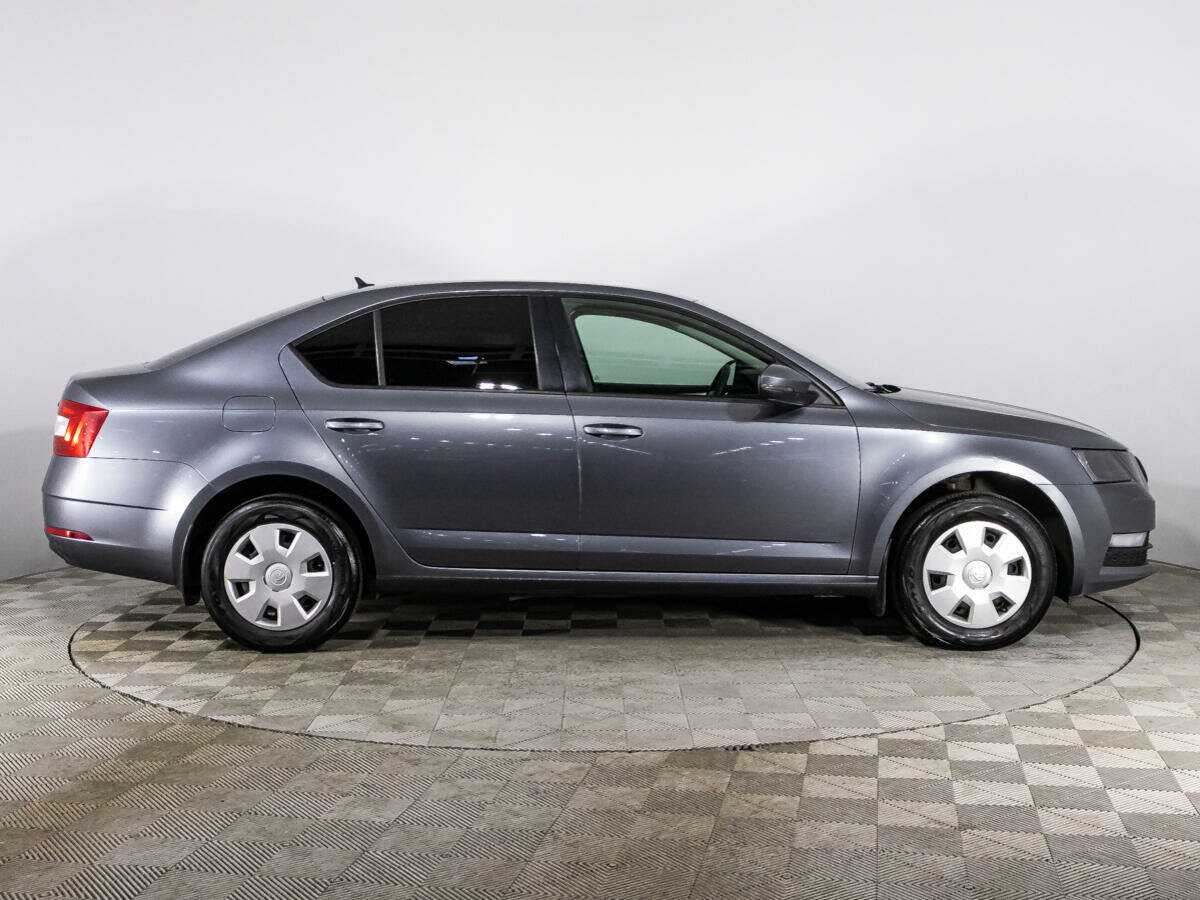 Шкода Октавия б/у, 2018, Автоматическая. Фото: #3