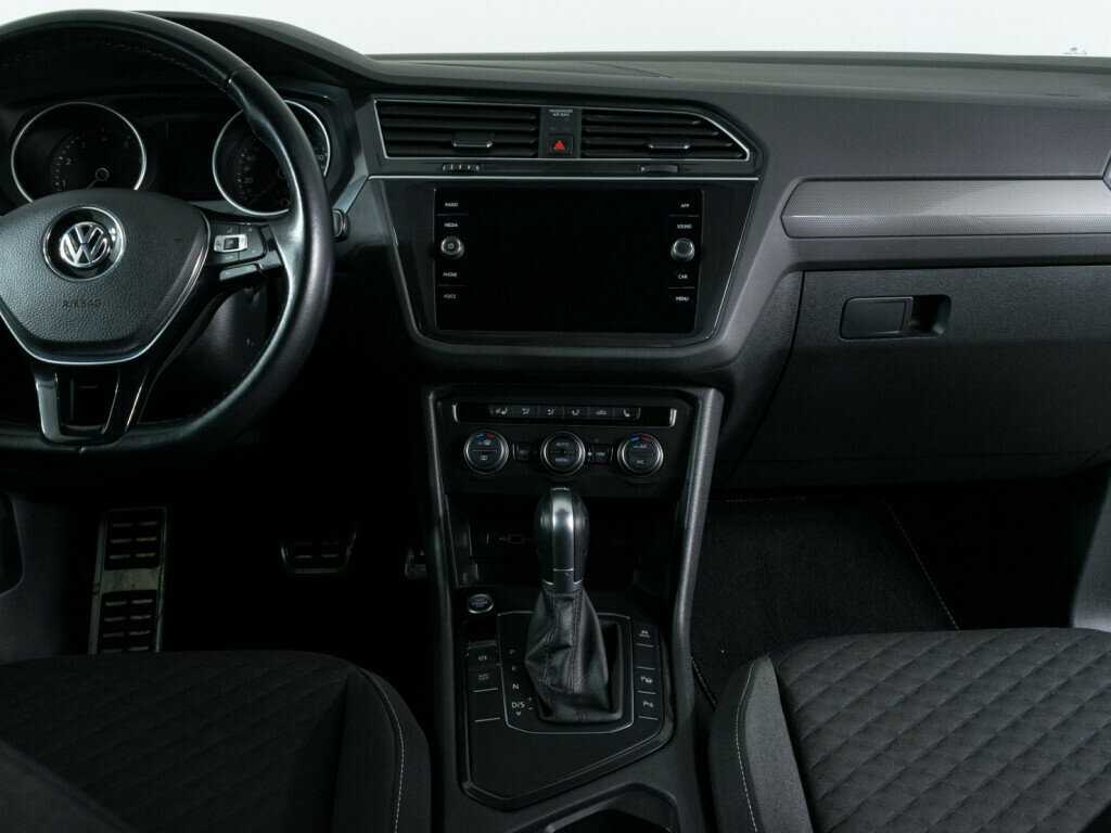 Фольксваген Тигуан б/у, 2018, Роботизированная. Фото: #9