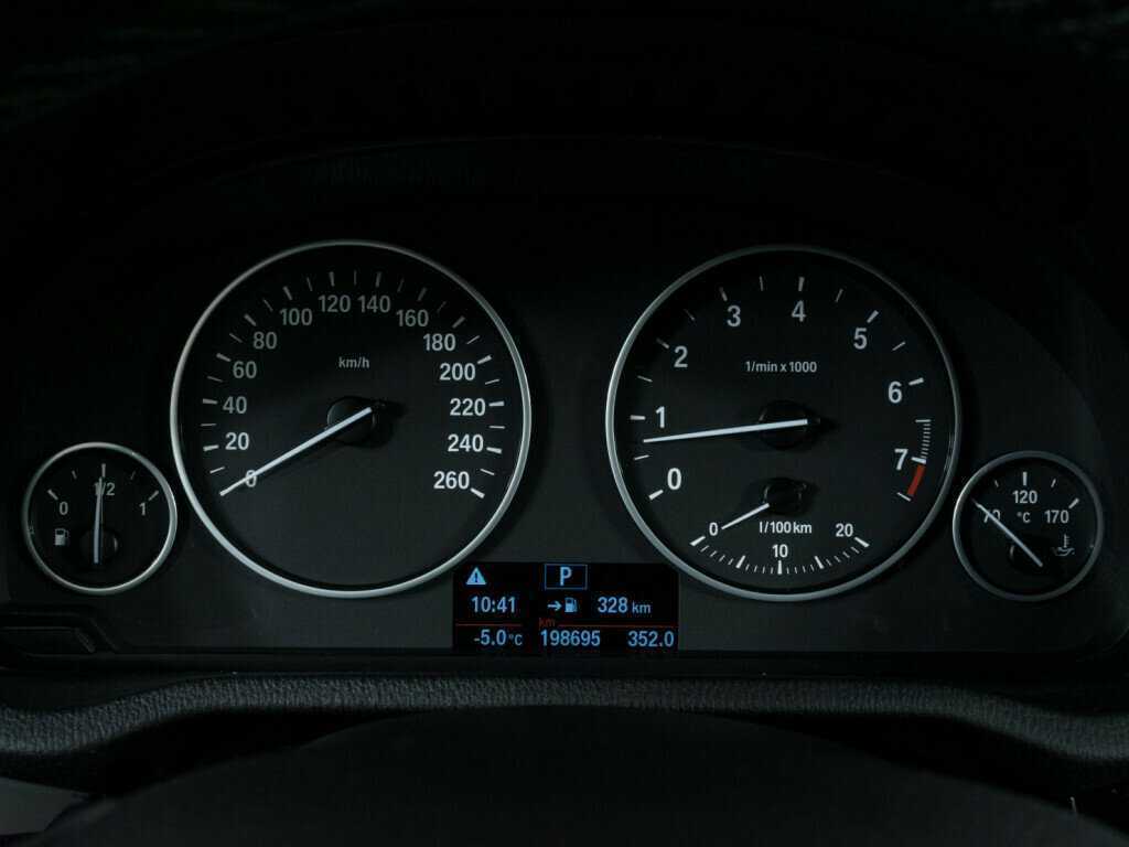 БМВ Икс3 б/у, 2015, Автоматическая. Фото: #11