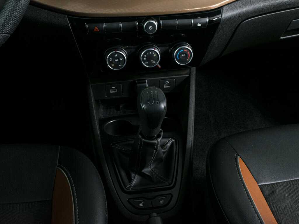 Лада (ВАЗ) Веста б/у, 2023, Механическая. Фото: #12