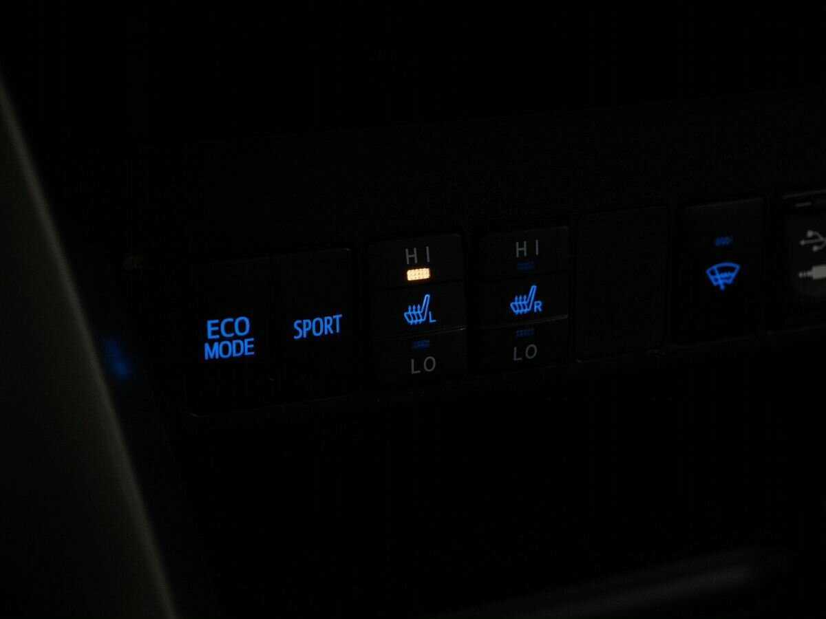 Тойота Рав4 б/у, 2013, Автоматическая. Фото: #17