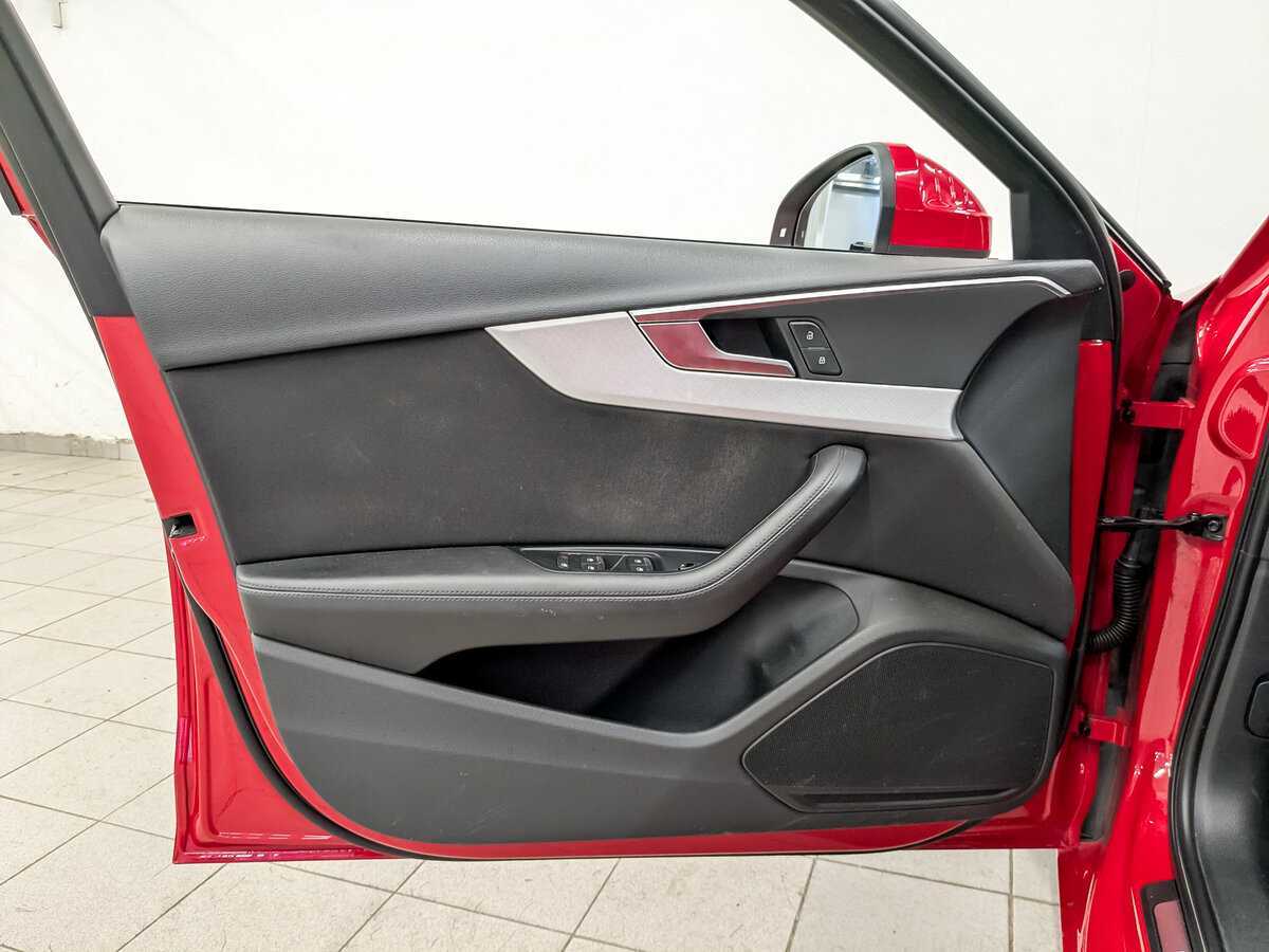 Ауди А4 б/у, 2017, Роботизированная. Фото: #16