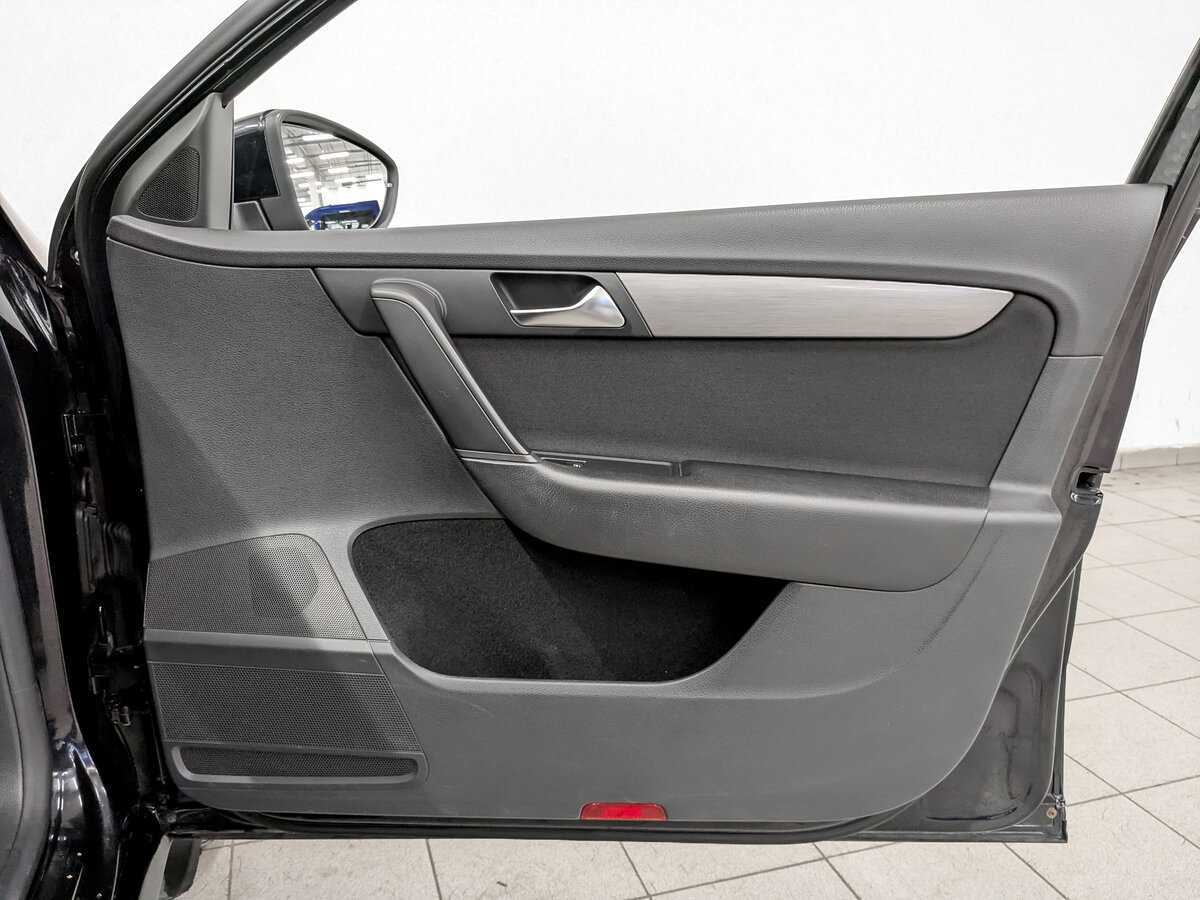 Фольксваген Пассат б/у, 2012, Роботизированная. Фото: #21