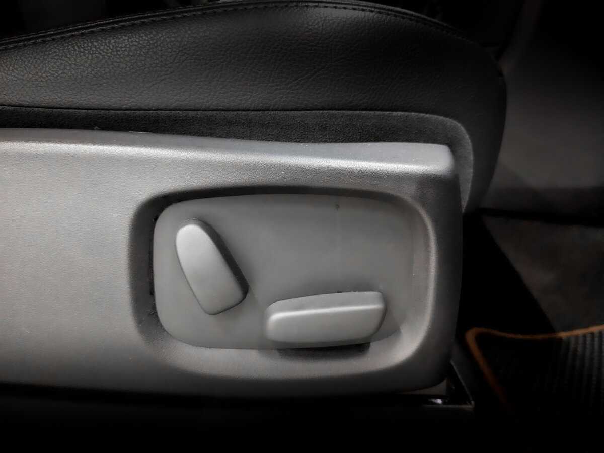 Лэнд Ровер Дискавери б/у, 2013, Автоматическая. Фото: #22