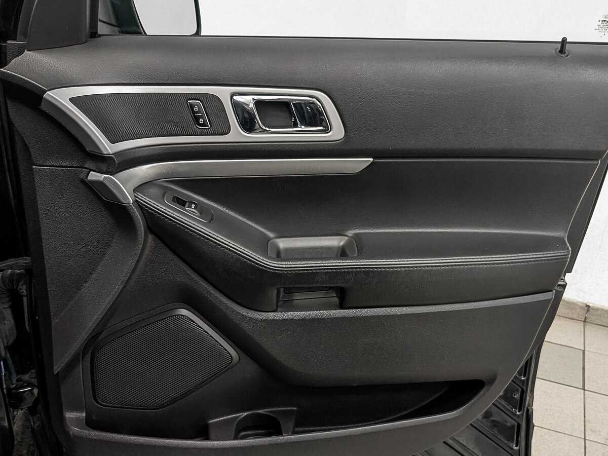 Форд Експлорер б/у, 2014, Автоматическая. Фото: #23