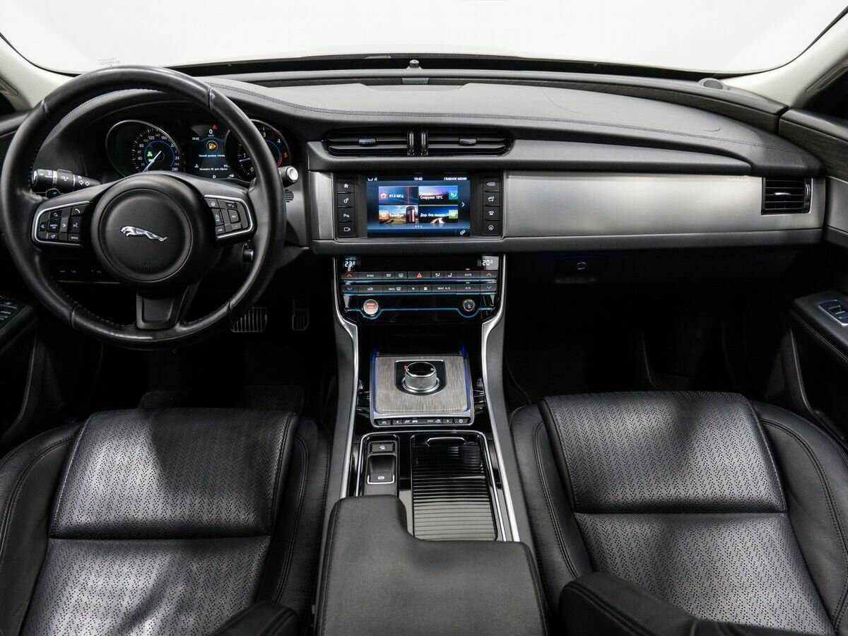 Ягуар ИксФ б/у, 2016, Автоматическая. Фото: #10