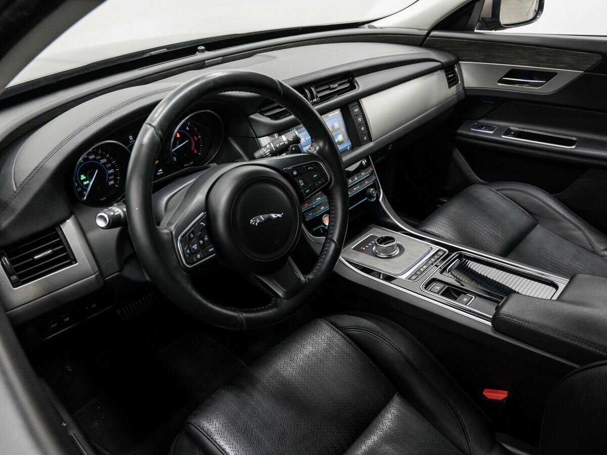 Ягуар ИксФ б/у, 2016, Автоматическая. Фото: #13