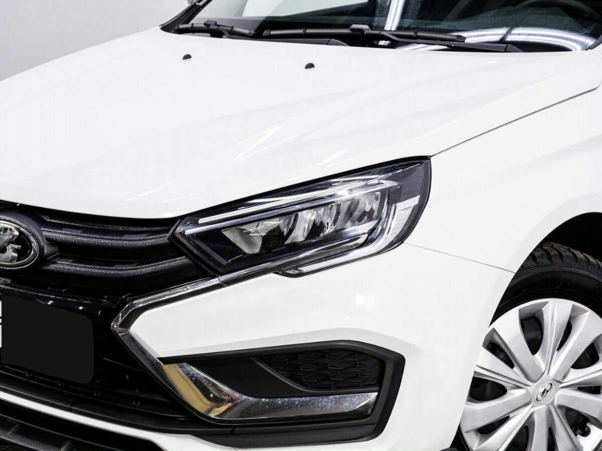 Лада (ВАЗ) Веста б/у, 2023, Механическая. Фото: #6