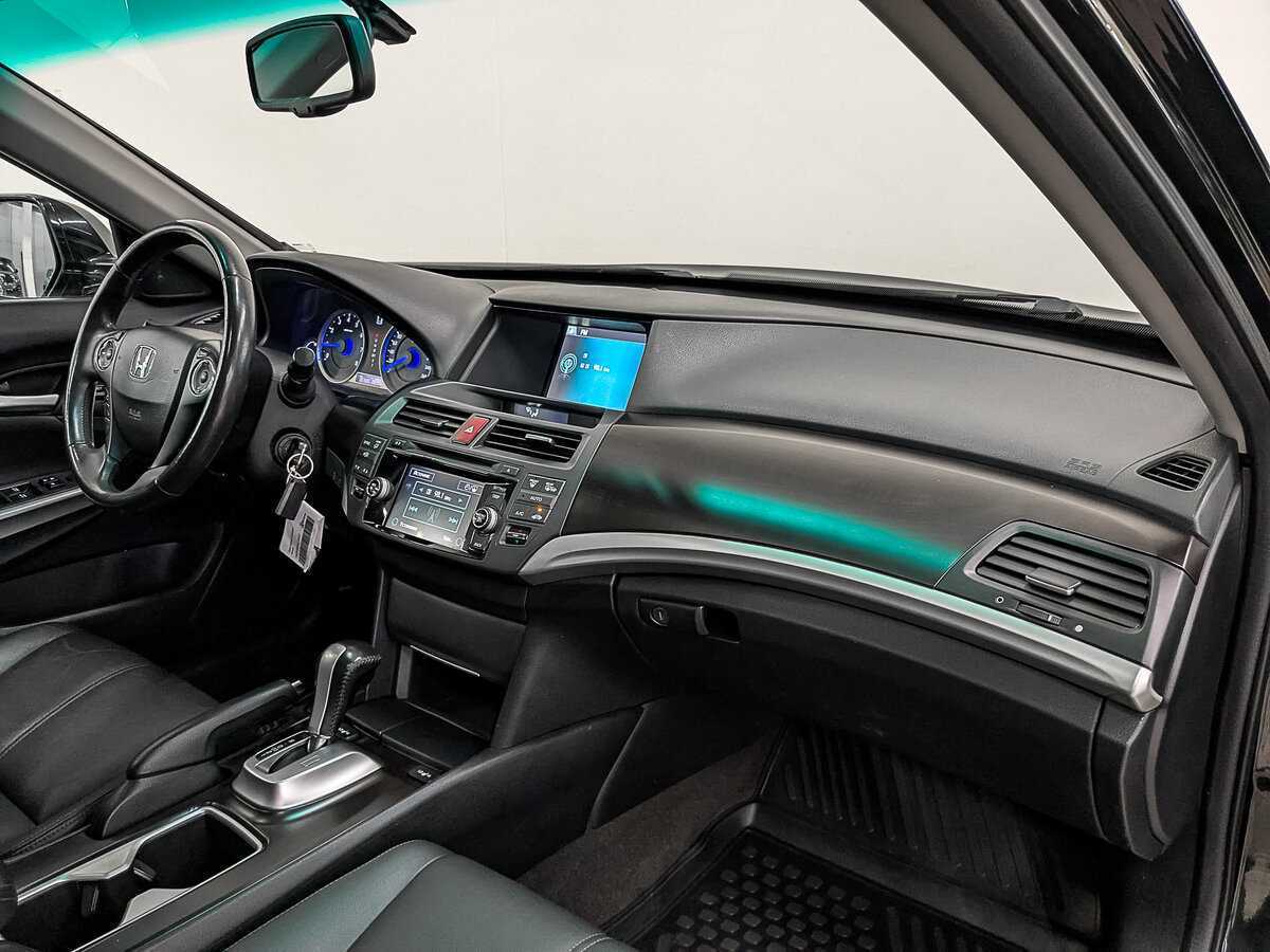 Хонда Кросстур б/у, 2014, Автоматическая. Фото: #10