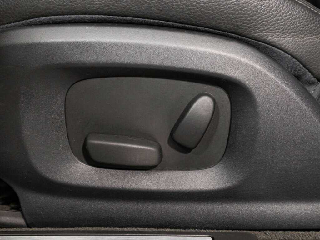 Ягуар ИксФ б/у, 2014, Автоматическая. Фото: #15