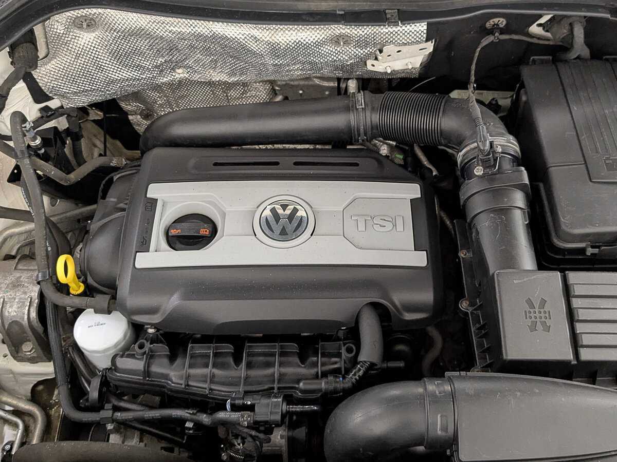 Фольксваген Тигуан б/у, 2013, Автоматическая. Фото: #8