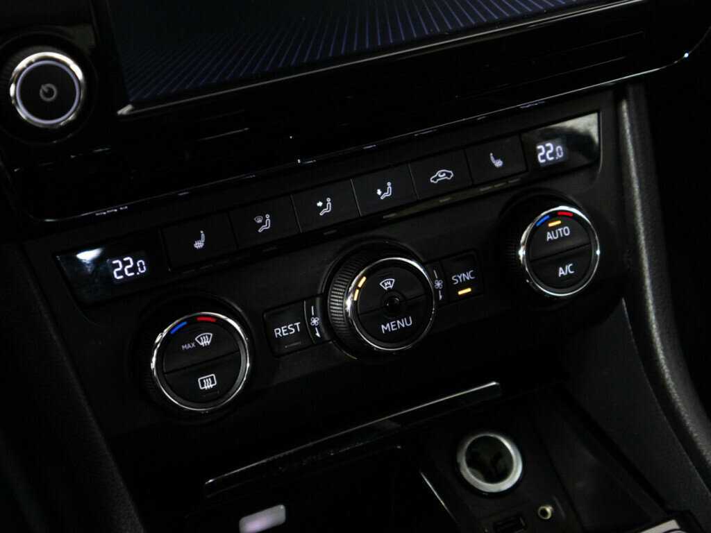 Шкода Суперб б/у, 2017, Роботизированная. Фото: #15