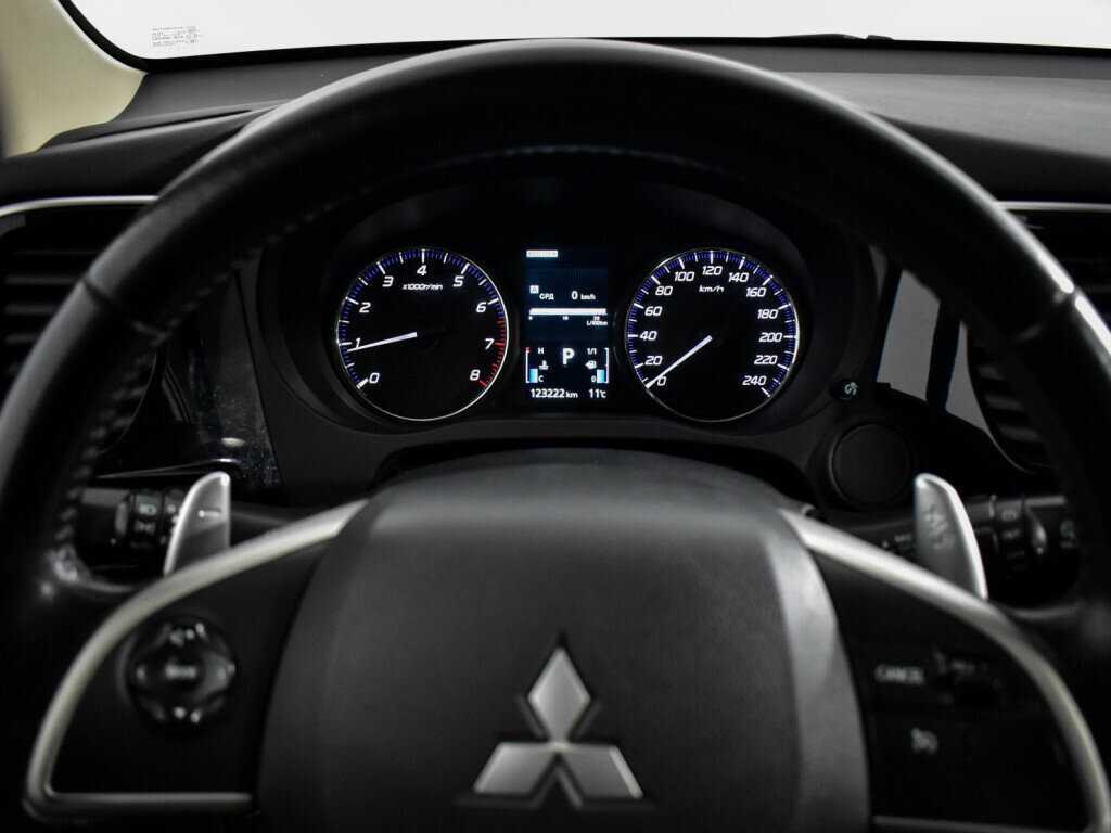 Митсубиши Оутлэндер б/у, 2014, Вариатор. Фото: #18