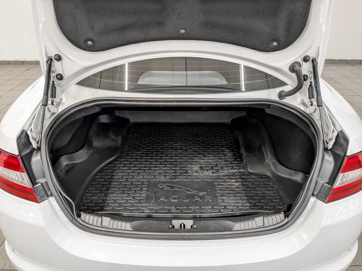 Ягуар ИксФ б/у, 2014, Автоматическая. Фото: #9