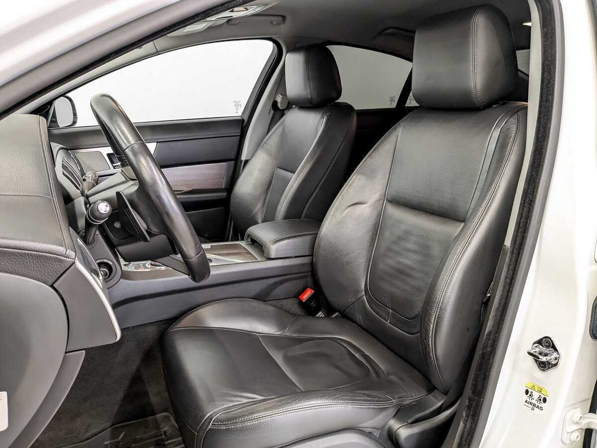 Ягуар ИксФ б/у, 2014, Автоматическая. Фото: #19