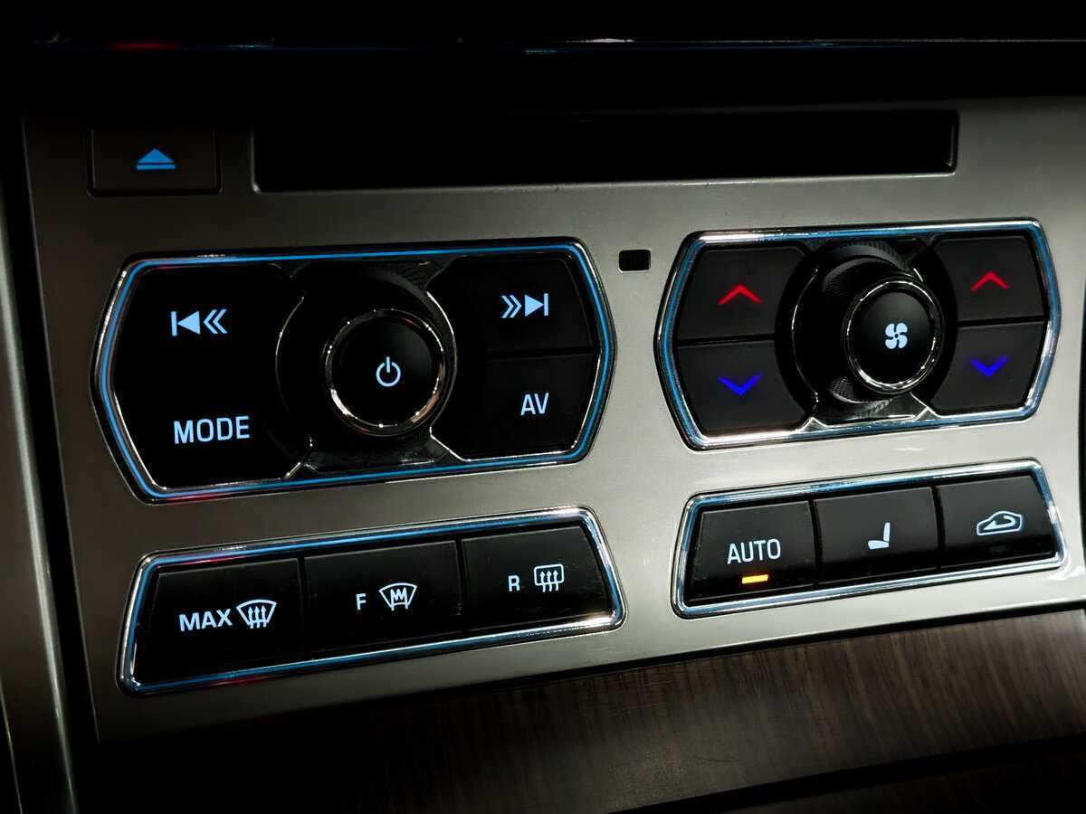 Ягуар ИксФ б/у, 2014, Автоматическая. Фото: #24