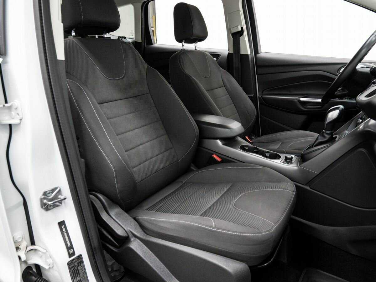 Форд Куга б/у, 2015, Автоматическая. Фото: #7