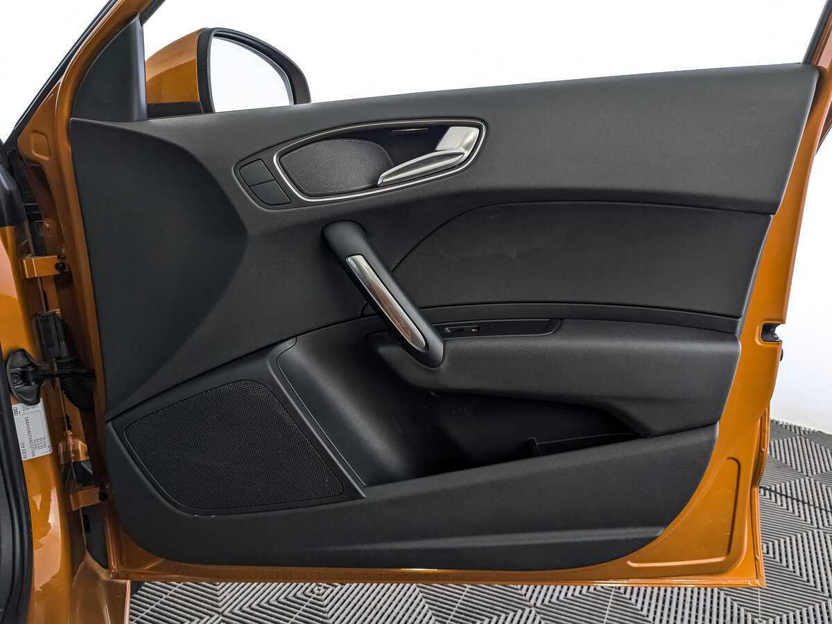 Ауди А1 б/у, 2012, Роботизированная. Фото: #24