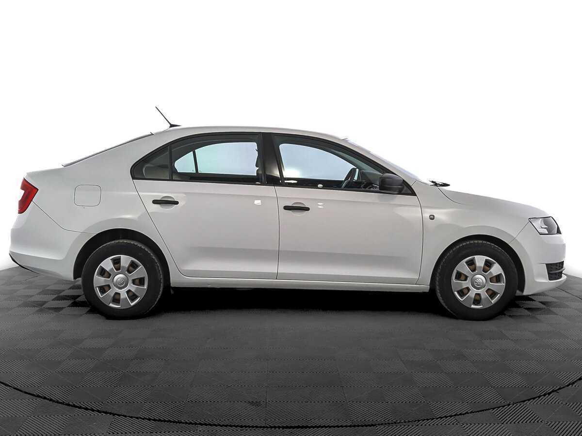 Шкода Рапид б/у, 2017, Механическая. Фото: #3