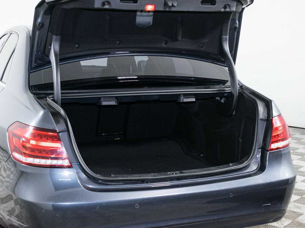 Мерседес-Бенц Е-Класс б/у, 2014, Автоматическая. Фото: #6