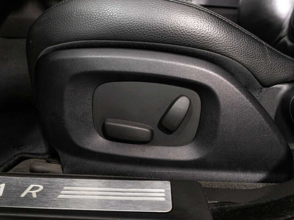 Ягуар ИксФ б/у, 2012, Автоматическая. Фото: #15