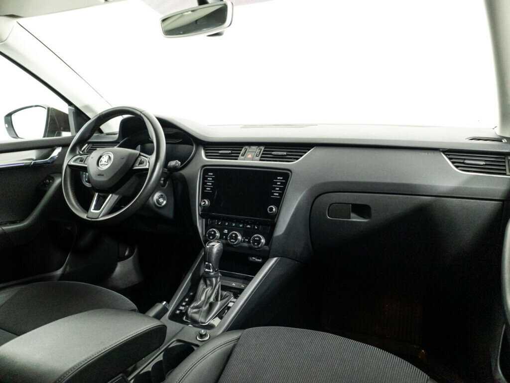 Шкода Октавия б/у, 2019, Роботизированная. Фото: #8