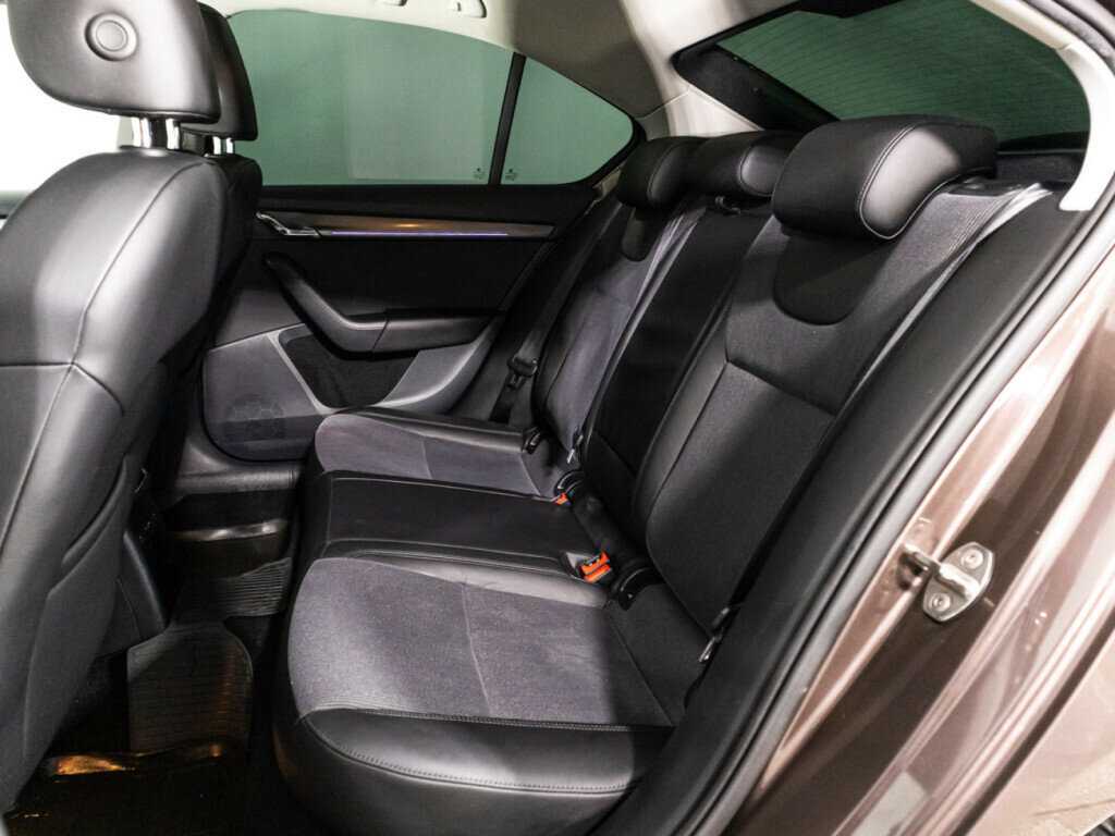 Шкода Октавия б/у, 2019, Роботизированная. Фото: #9