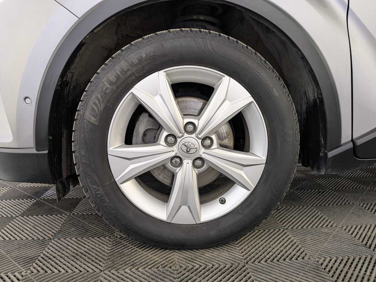 Тойота Ц-ШР б/у, 2017, Вариатор. Фото: #11