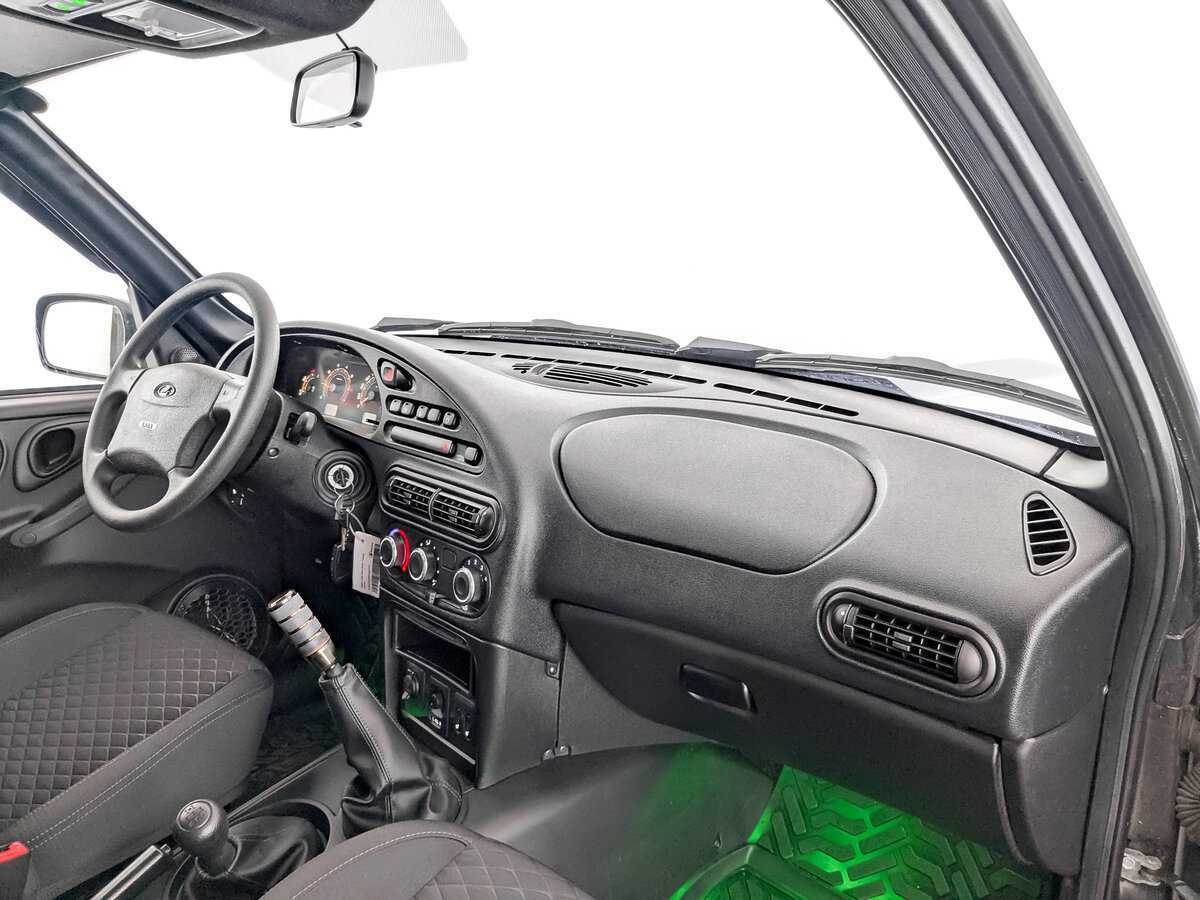 Лада (ВАЗ) Нива б/у, 2022, Механическая. Фото: #10