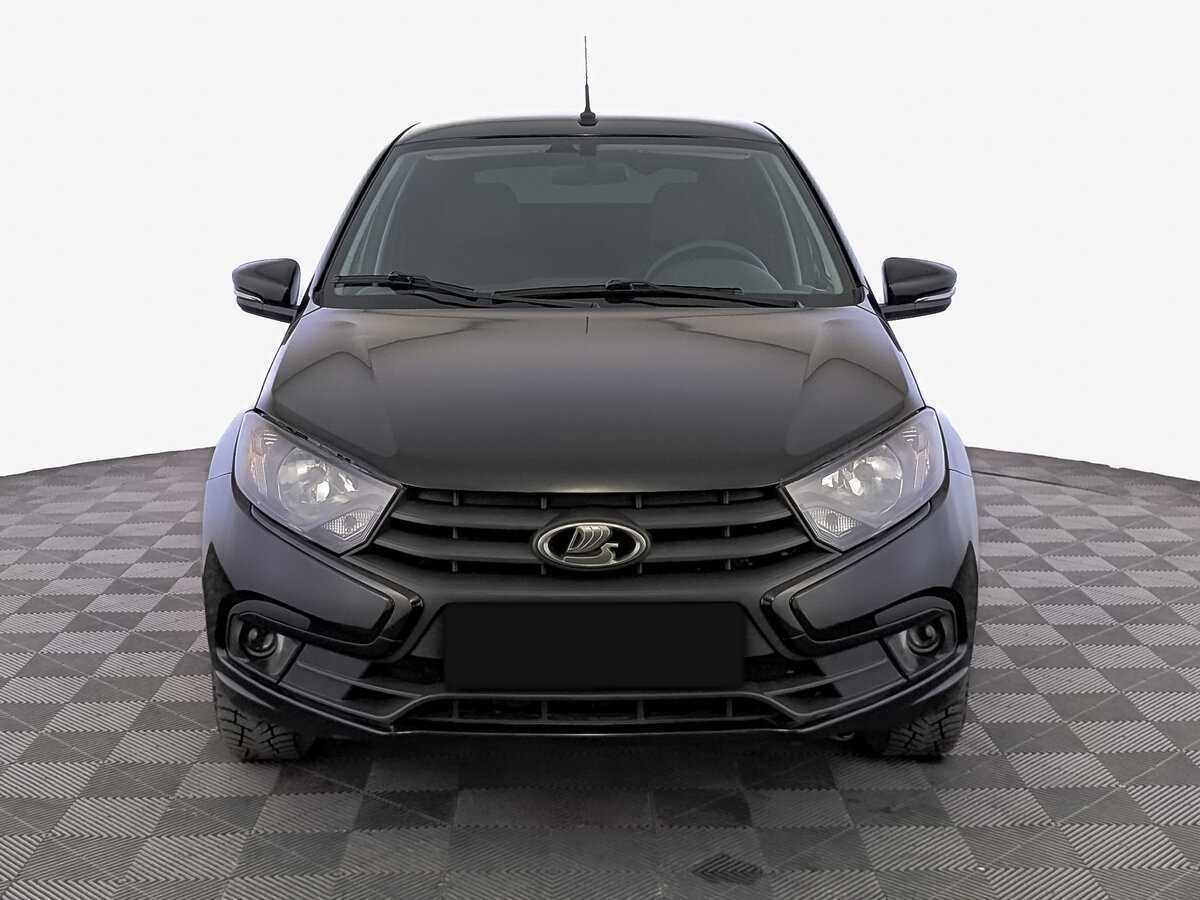 Лада (ВАЗ) Гранта б/у, 2022, Механическая. Фото: #1