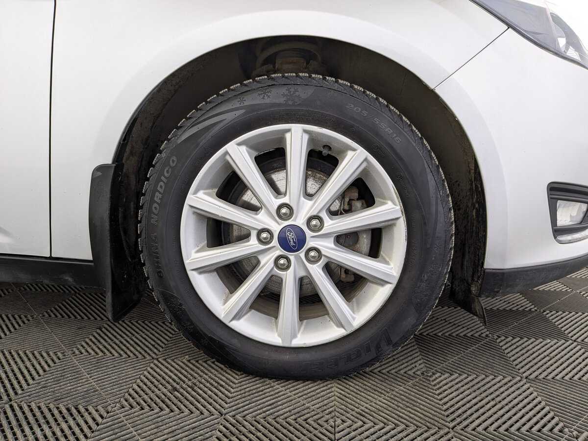 Форд Фокус б/у, 2017, Автоматическая. Фото: #11