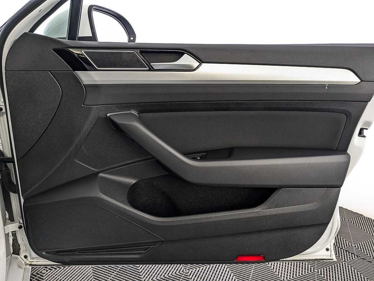 Фольксваген Пассат б/у, 2019, Роботизированная. Фото: #24