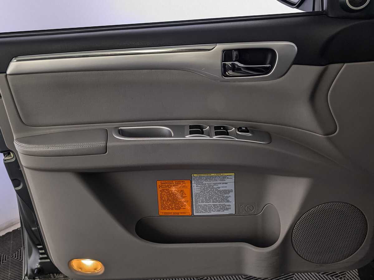 Митсубиши Паджеро Спорт б/у, 2013, Автоматическая. Фото: #18