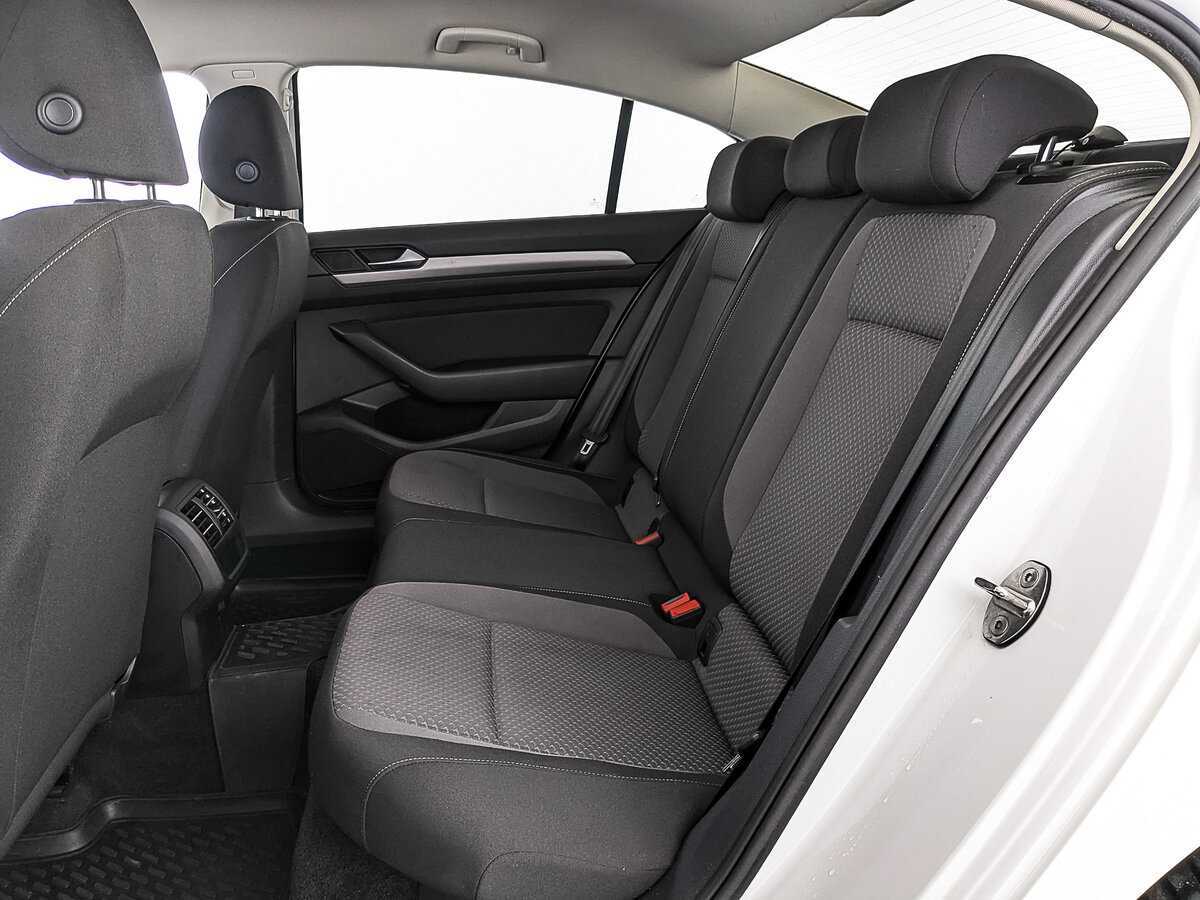 Фольксваген Пассат б/у, 2017, Роботизированная. Фото: #17