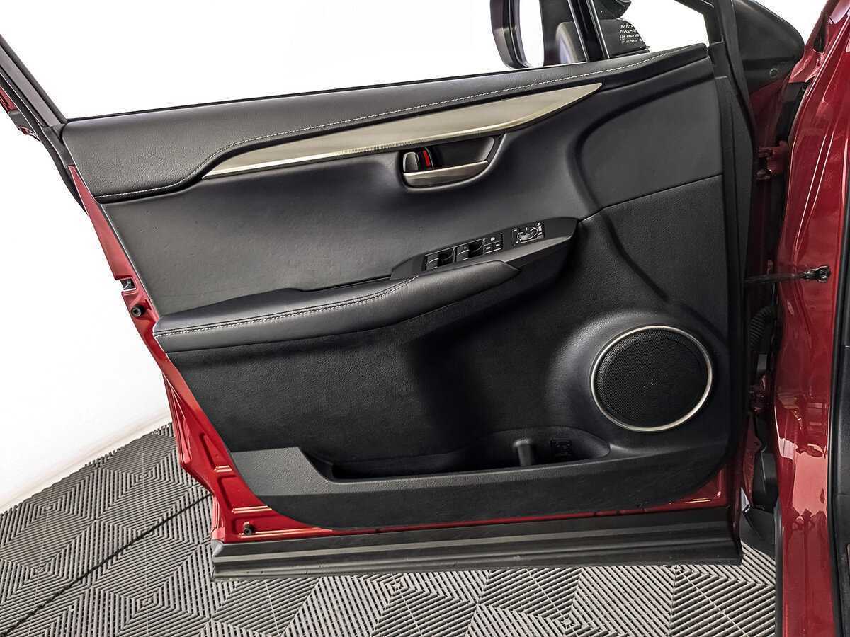 Лексус Н-Икс б/у, 2017, Вариатор. Фото: #18