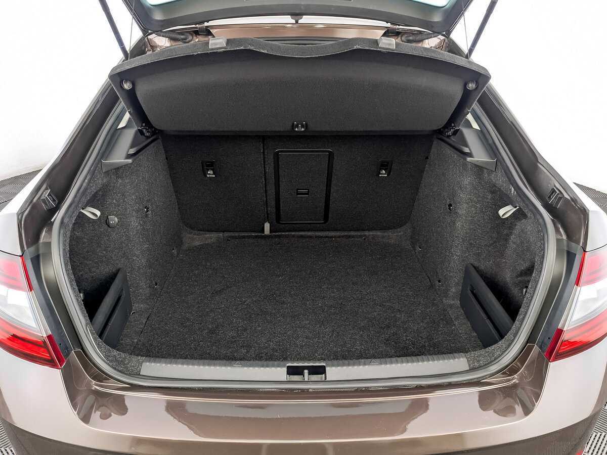 Шкода Октавия б/у, 2019, Роботизированная. Фото: #9