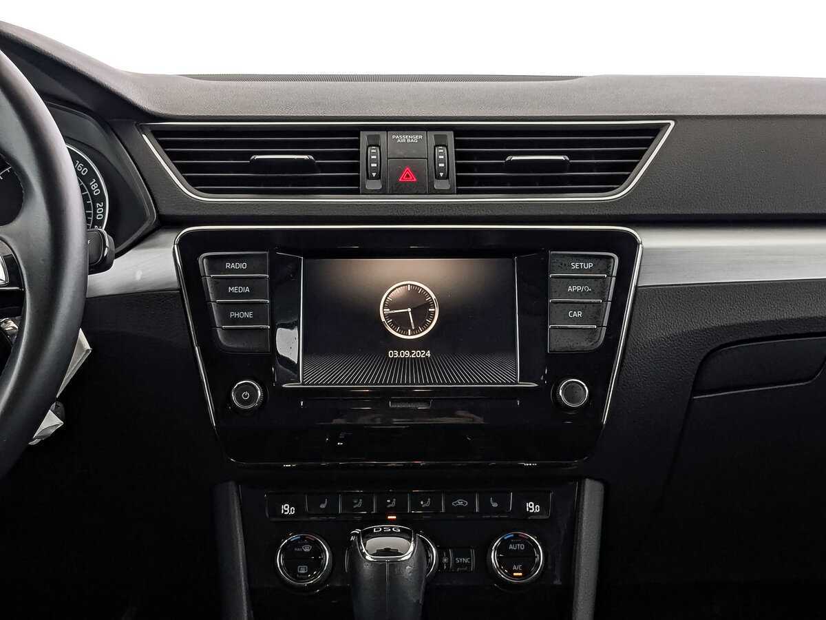 Шкода Суперб б/у, 2019, Роботизированная. Фото: #16