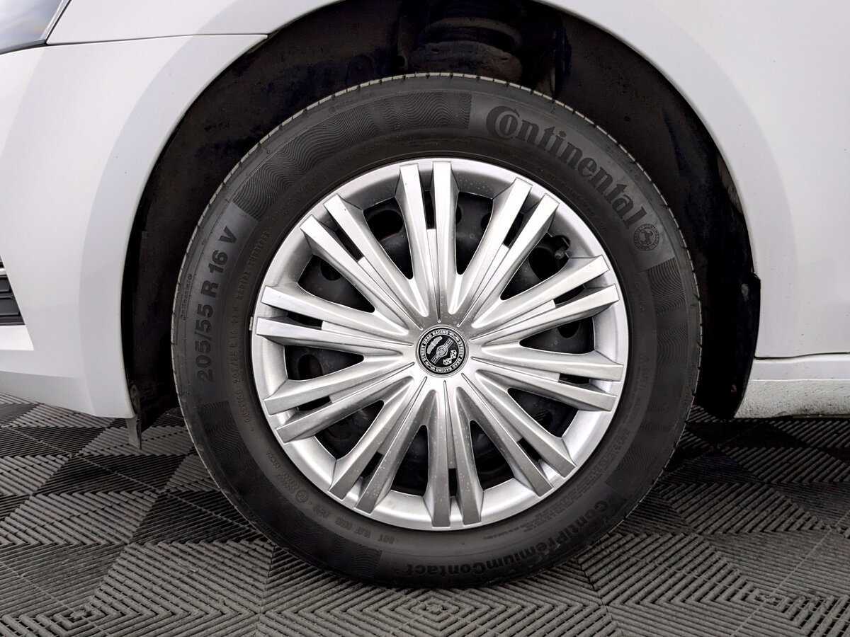 Шкода Октавия б/у, 2020, Роботизированная. Фото: #17