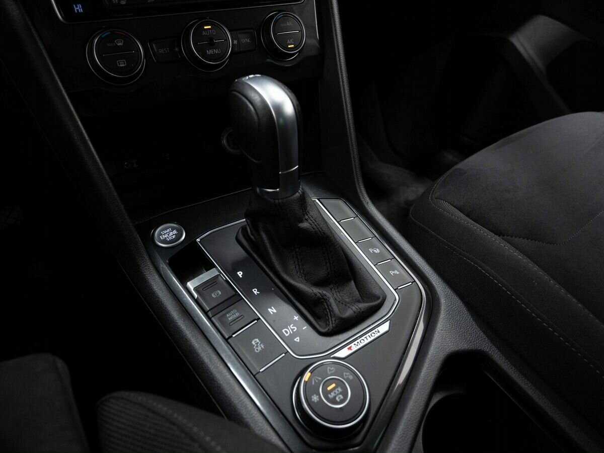 Фольксваген Тигуан б/у, 2017, Роботизированная. Фото: #23